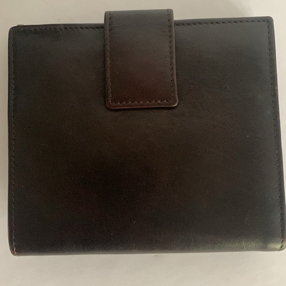 Yves Saint Laurent Rive Gauche Muse Billfold Wallet in Chocolate Brown - Picture 3 of 16